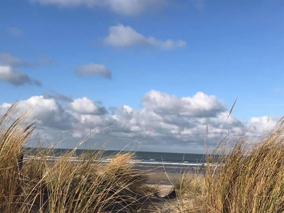 Quality Time Appartement Met Gesloten Garagebox De Panne Eksteriør billede
